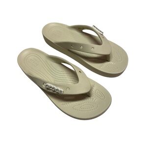 Crocs Womens Classic Platform Flip Flops Lightweight Heels Sandals Shoes size 9